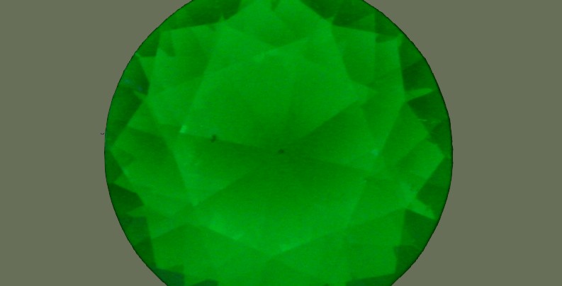 Fluorescencia en una espinela sintética