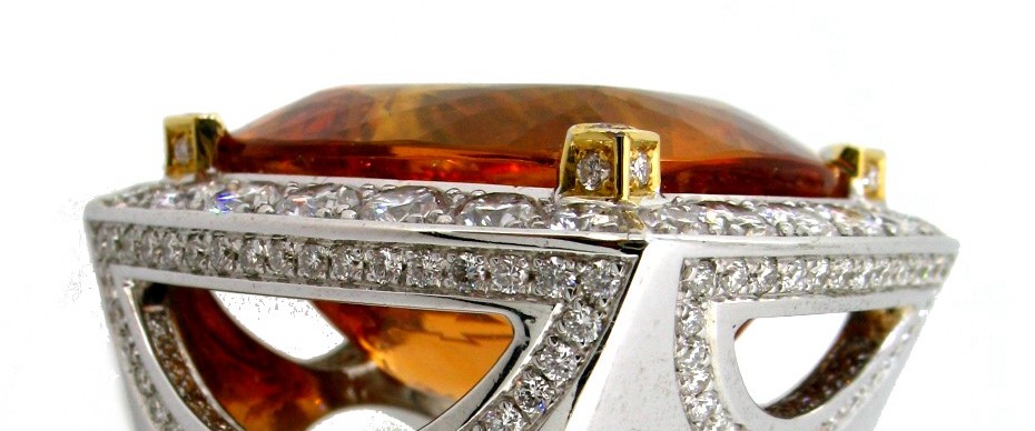 Topacio amararillo anaranjado