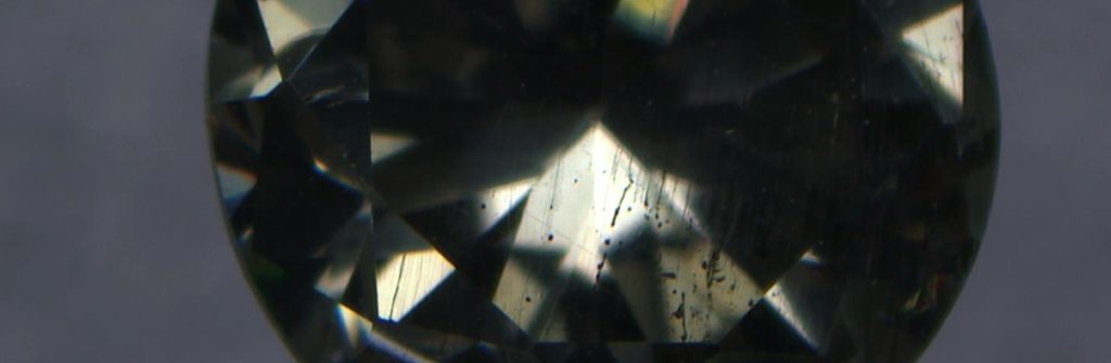 Moisanita sintética