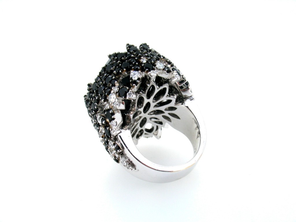 Sortija de Pasquale Bruni