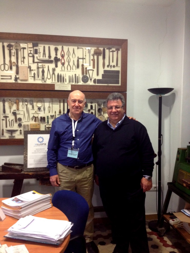 Dr. Gaetano Cavalieri visita MLLOPIS