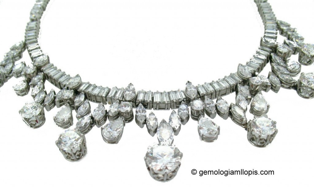 Collar de diamantes