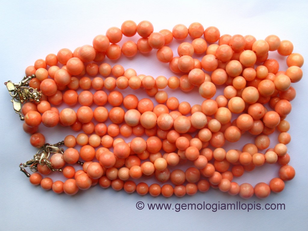 Hilos de cuentas de coral bambu teñido que imita coral rosa