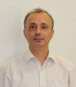 José Manuel Rubio Tendero. Gemólogo del Laboratorio Gemológico MLLOPIS