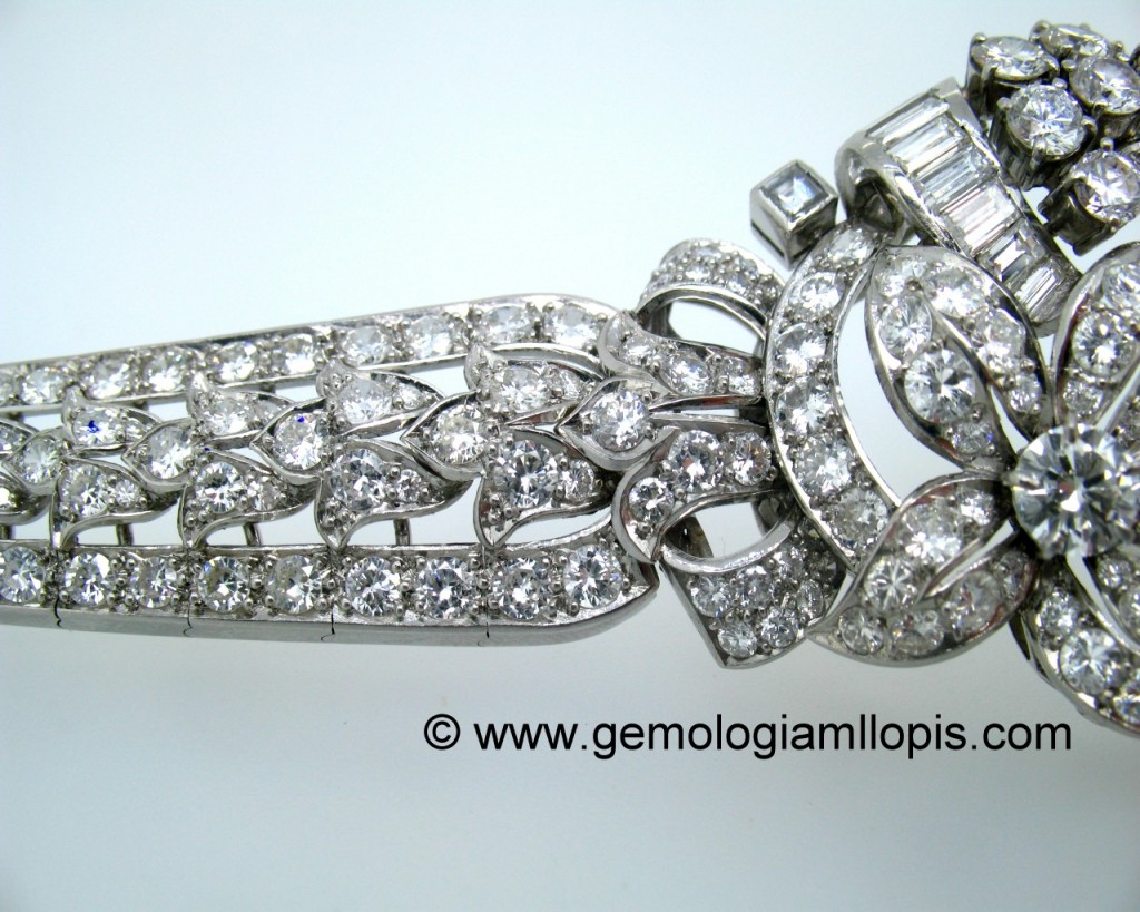 Pulsera de diamantes con excelente acabado de articulaciones y engastados