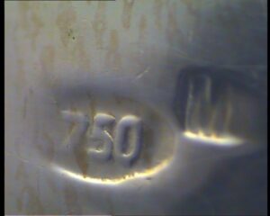 Punzón de metal 